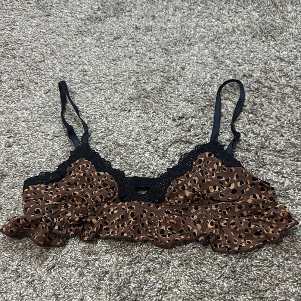 Mentionables Wireless Triangle Bralette